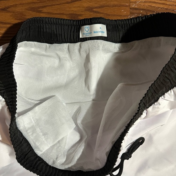 Primark Swim Shorts NWT White and Black Size XL - Picture 3 of 5